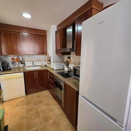 Apartamento Con Vistas Al Mar Cerca Del Centro דירה דניה