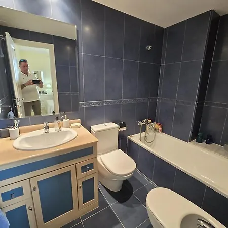 Apartamento Con Vistas Al Mar Cerca Del Centro